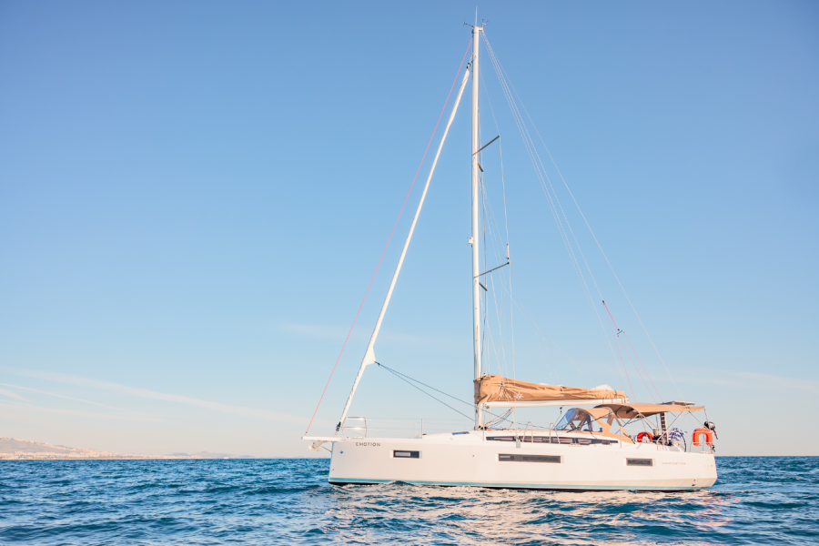 Photo #1 - Sun Odyssey 410 - 3 cab. (Emotion) in Lefkas, D-Marin - 43749