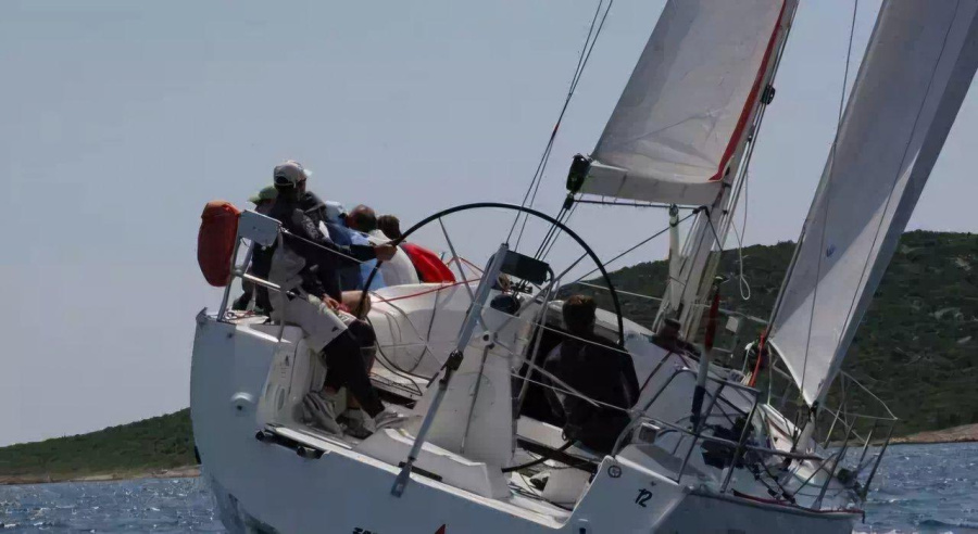 Photo #1 - Bavaria 42 Match (Fastnet) in Marina Kornati - 61236