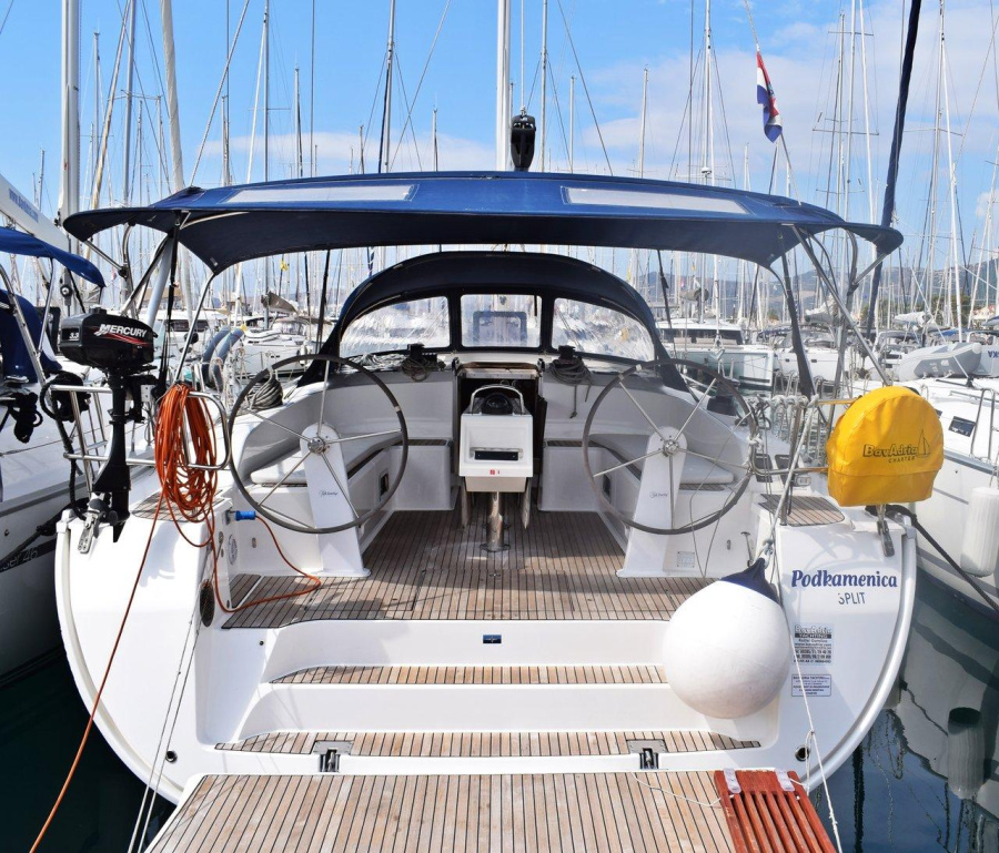 Photo #1 - Bavaria Cruiser 51 (Podkamenica) in Marina - 43821