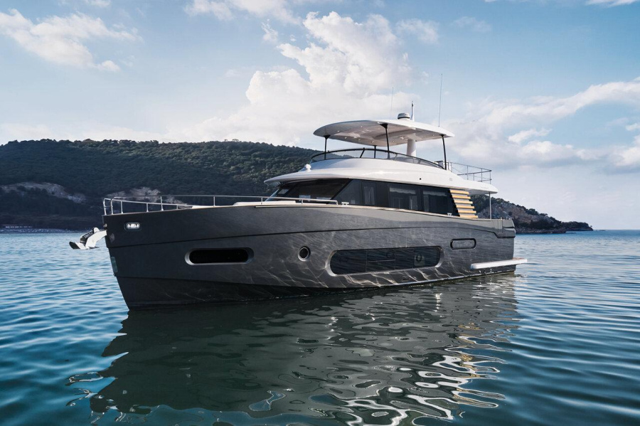 Photo #1 - Azimut Magellano 66 (Ava 2) in Yachtclub Seget (Marina Baotić) - 61215