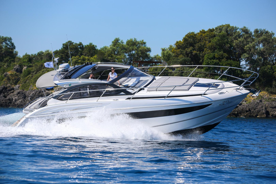 Photo #1 - Princess V40 (Ima) in Corfu, Gouvia Marina - 61480