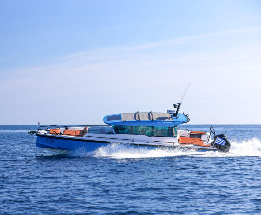 Photo #1 - Axopar 37 XC Cross Cabin (Kaizen) en Kreta, Chania - 61486