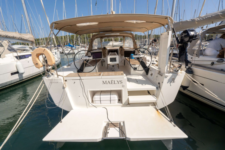 Photo #1 - Dufour 430 GL (MAËLYS_DB) en Cote D'Azur - 61521