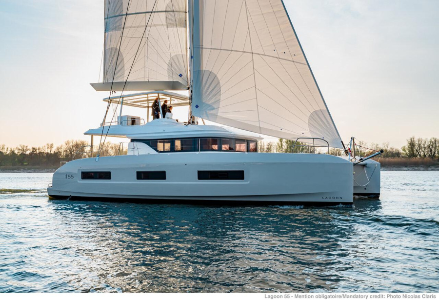 Photo #1 - Lagoon 55 - 4 cab. (Luna Nova) en BVI, Hodge's Creek Marina - 61985