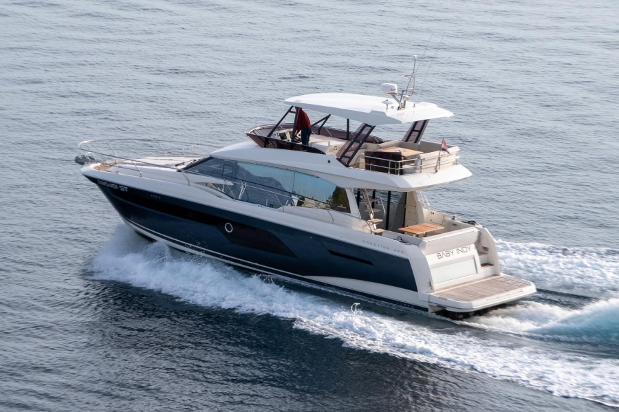 Photo #1 - Prestige 520 Flybridge (Baby Indy) in ACI Marina - 61668