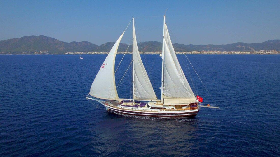 Photo #1 - M/S Perla Del Mar II (Perla Del Mar II) en Yacht Marina - 44044