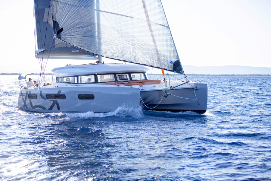 Photo #1 - Excess 15 - 6 + 2 cab. (Faros) en Yachtclub Seget (Marina Baotić) - 62083