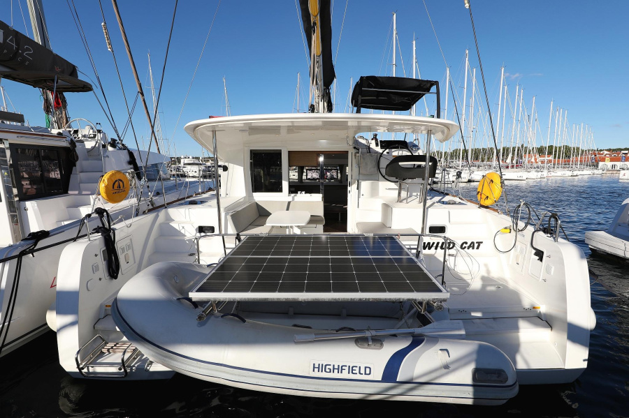 Photo #1 - Lagoon 40 - 4 + 2 cab (Wild Cat) in Marina Šangulin - 44177