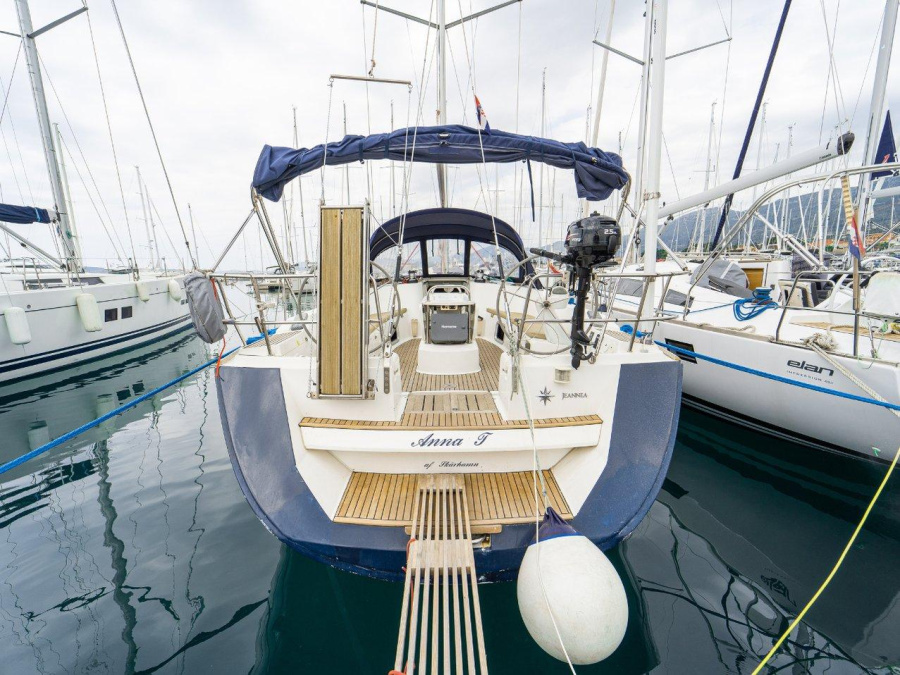 Photo #1 - Sun Odyssey 49 (Anna T) en Marina - 44436