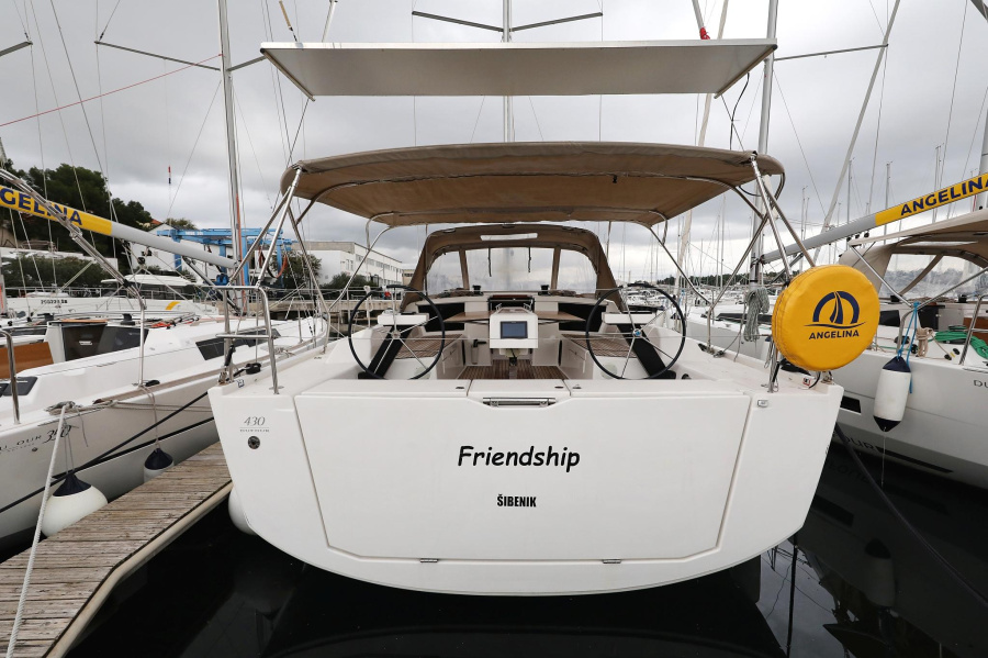 Photo #1 - Dufour 430 GL (Friendship) en Marina Mandalina - 44446