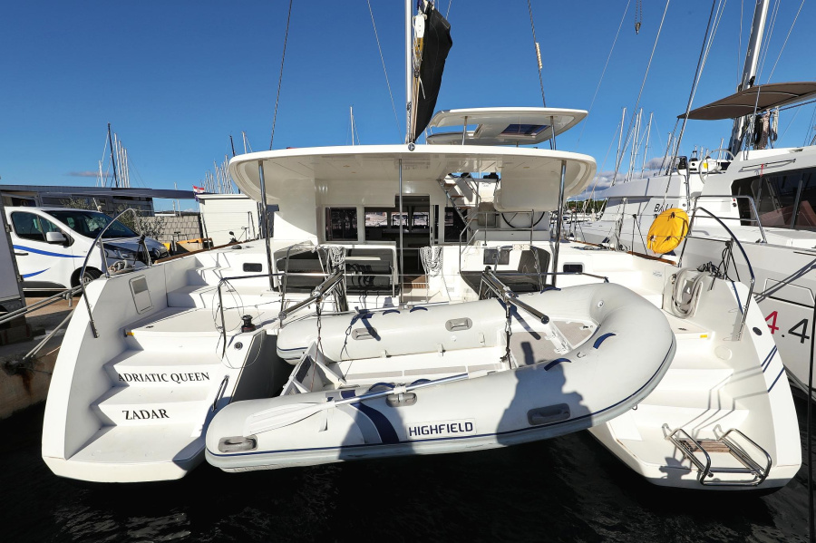 Photo #1 - Lagoon 450 S - 4 + 2 cab. (Adriatic Queen) in Marina Šangulin - 44517