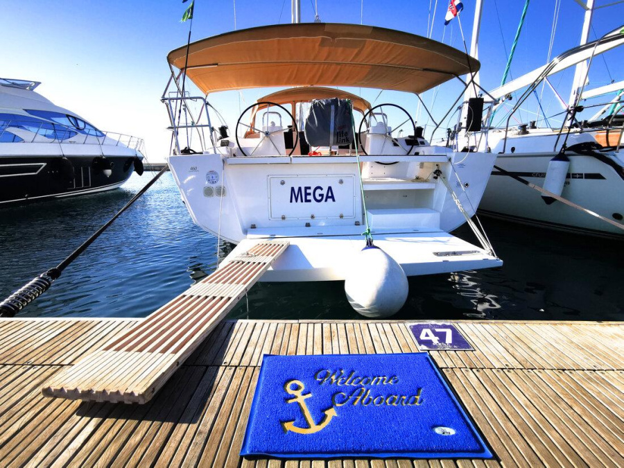 Photo #1 - Dufour 460 GL - 5 cab. (Mega) in Marina Novi - 44552