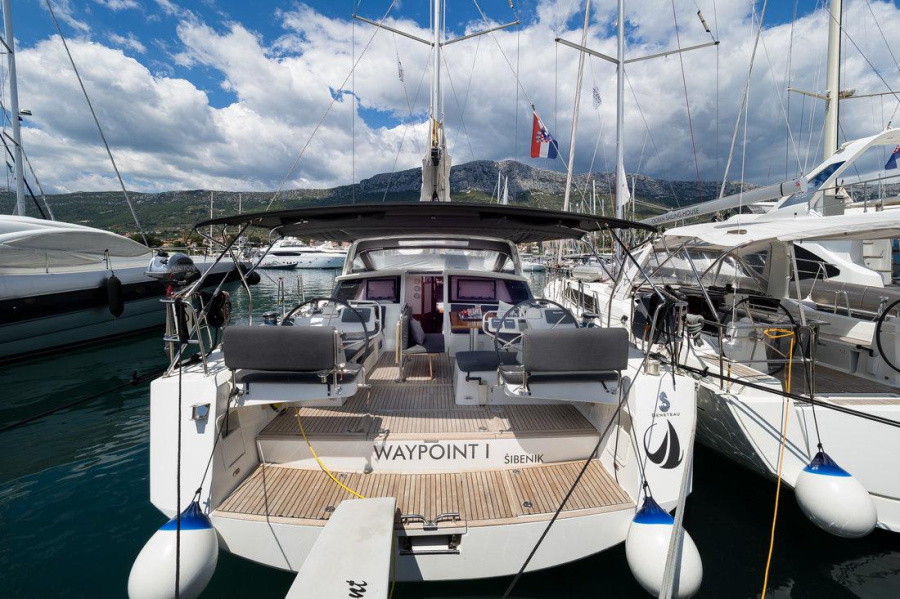 Photo #1 - Bénéteau Sense 50 OW - 4 cab. (Waypoint I) en Marina - 44659