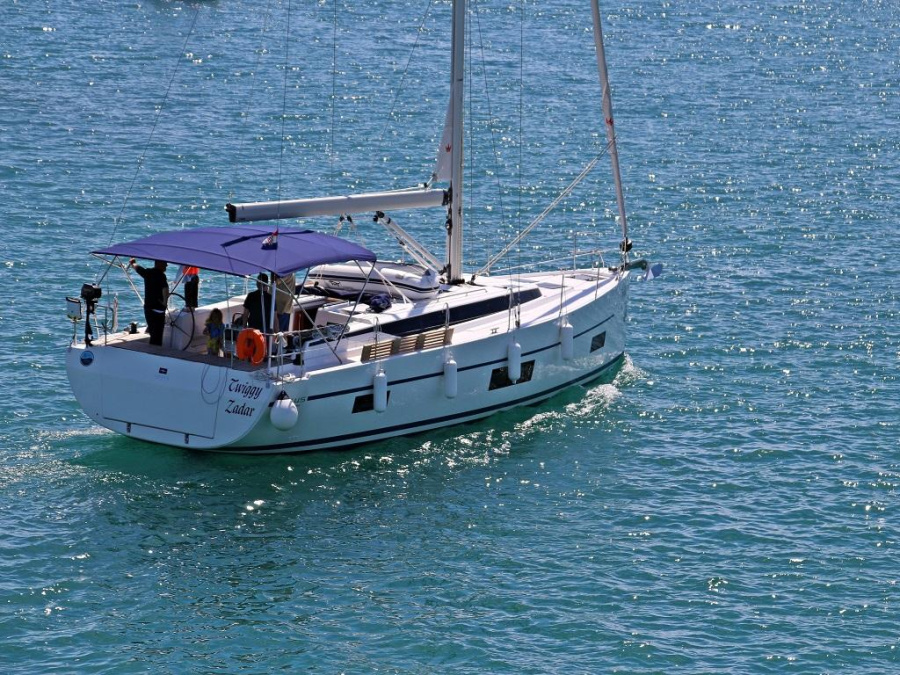 Photo #1 - Bavaria C45 - 5 cab. (Twiggy) in D-Marin Dalmacija Marina - 44672