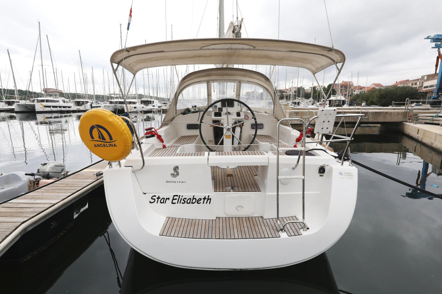 Photo #1 - Oceanis 34 (Star Elisabeth) in Marina Mandalina - 44788
