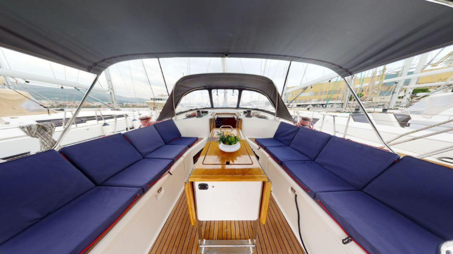 Photo #1 - Bavaria Cruiser 45 - 4 cab. (Star Doris) in Marina (ex.SCT) - 44804