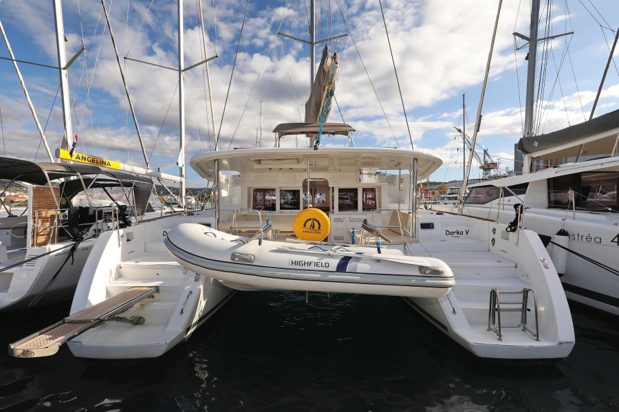 Photo #1 - Lagoon 450 - 4 + 2 cab. (Dorka V) in D-Marin - 44810