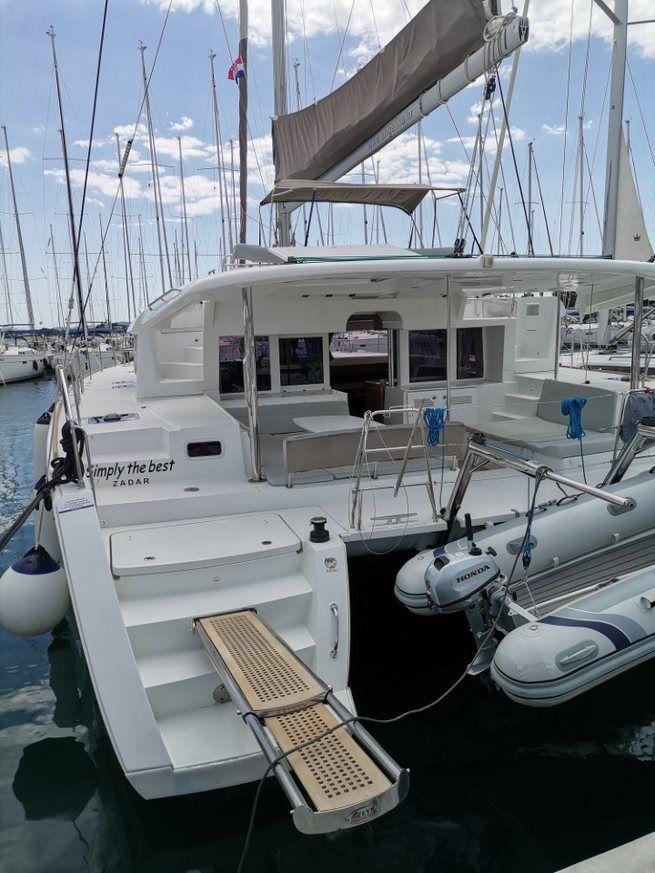 Photo #1 - Lagoon 450 - 4 + 2 cab. (Simply The Best) in Marina (ex.SCT) - 44811