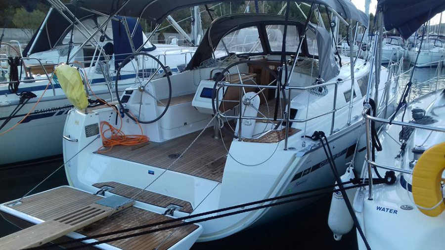 Photo #1 - Bavaria Cruiser 37 - 3 cab. (Kiara) in Marina Frapa - 44861