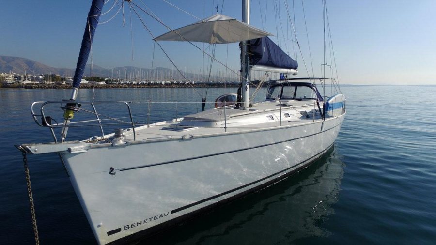 Photo #1 - Cyclades 50.5 - 5 + 1 cab. (Lucky Dice) in Athens, Alimos marina - 45141