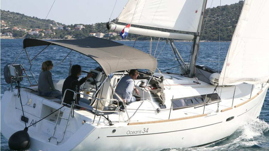 Photo #1 - Oceanis 34.2 (LL Skyhawk) en Marina Tehnomont Veruda - 45206