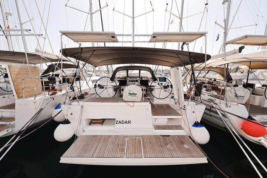Photo #1 - Dufour 520 GL (Luna 77) en Marina Kornati - 45374