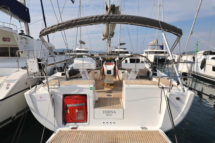 Photo #1 - Hanse 458 - 3 cab. (Terna) in Marina Kornati - 45850