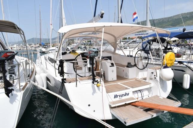 Photo #1 - Sun Odyssey 490 - 5 cab. (Hrvaska) in Marina - 45905