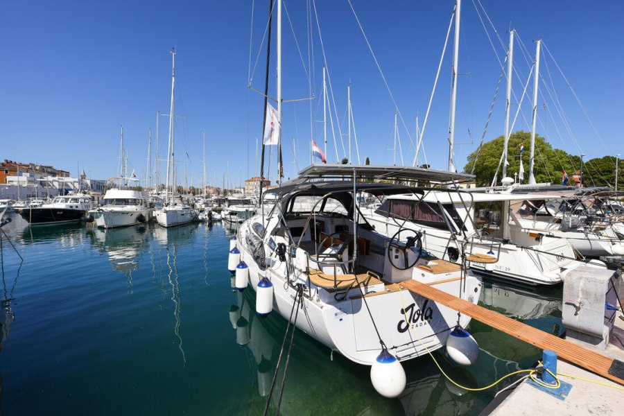 Photo #1 - Elan Impression 45.1 (Jola) en Marina (ex. Tankerkomerc) - 46276