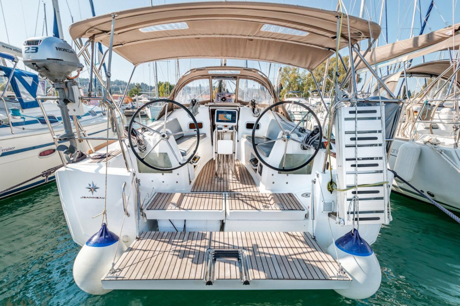 Photo #1 - Sun Odyssey 349 (Pelti) in Corfu, Gouvia Marina - 46339