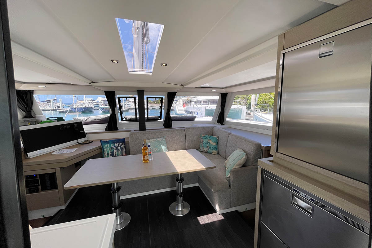 Photo #10 - Fountaine Pajot Lucia 40 - 3 cab. (Jaxnjoe com) in Nanny Cay - 27295