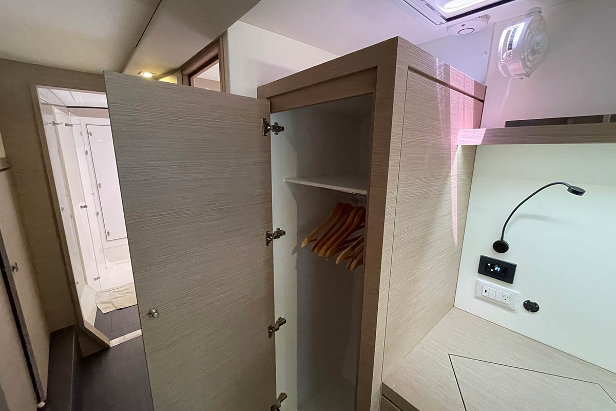 Photo #18 - Fountaine Pajot Lucia 40 - 3 cab. (Jaxnjoe com) in Nanny Cay - 27295