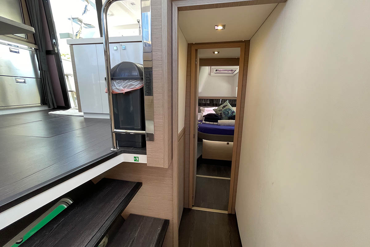 Photo #23 - Fountaine Pajot Lucia 40 - 3 cab. (Jaxnjoe com) in Nanny Cay - 27295