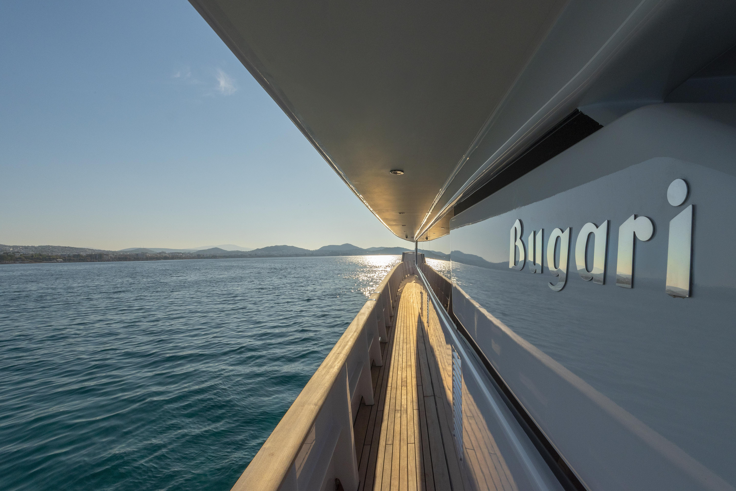 Photo #8 - Bugari 100 - 5 + 2 cab. (Project Steel) en Athènes - 27297