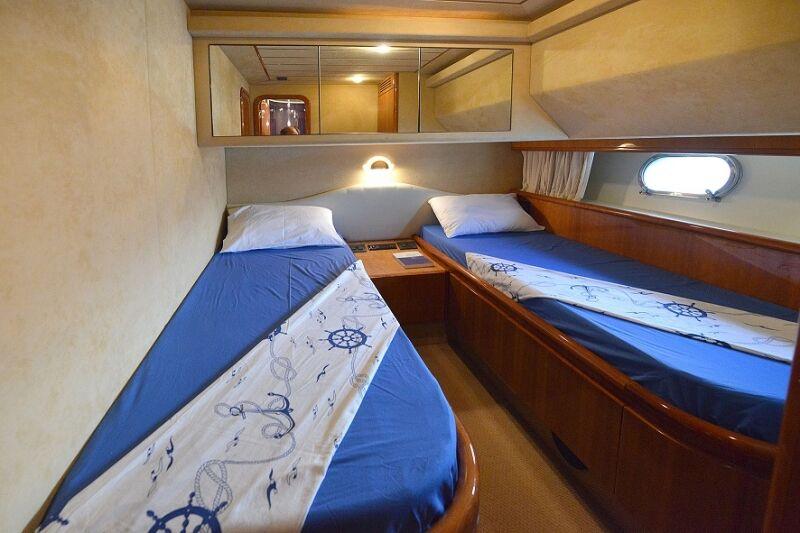 Photo #11 - Ferretti Yachts 68 (Mary) en Rhodes - 27299