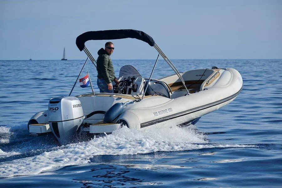 Ris Marine Exclusive 650 (Roby 1)  - 3