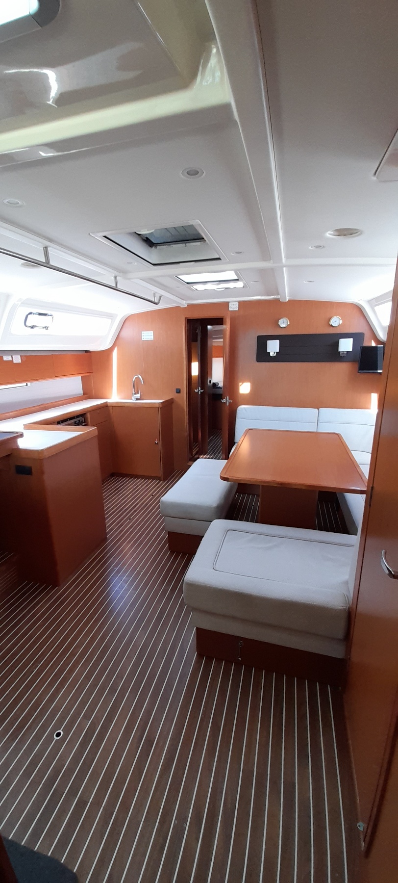 Photo #10 - Bavaria Cruiser 51 (Fantasia) en Rodas - 27346