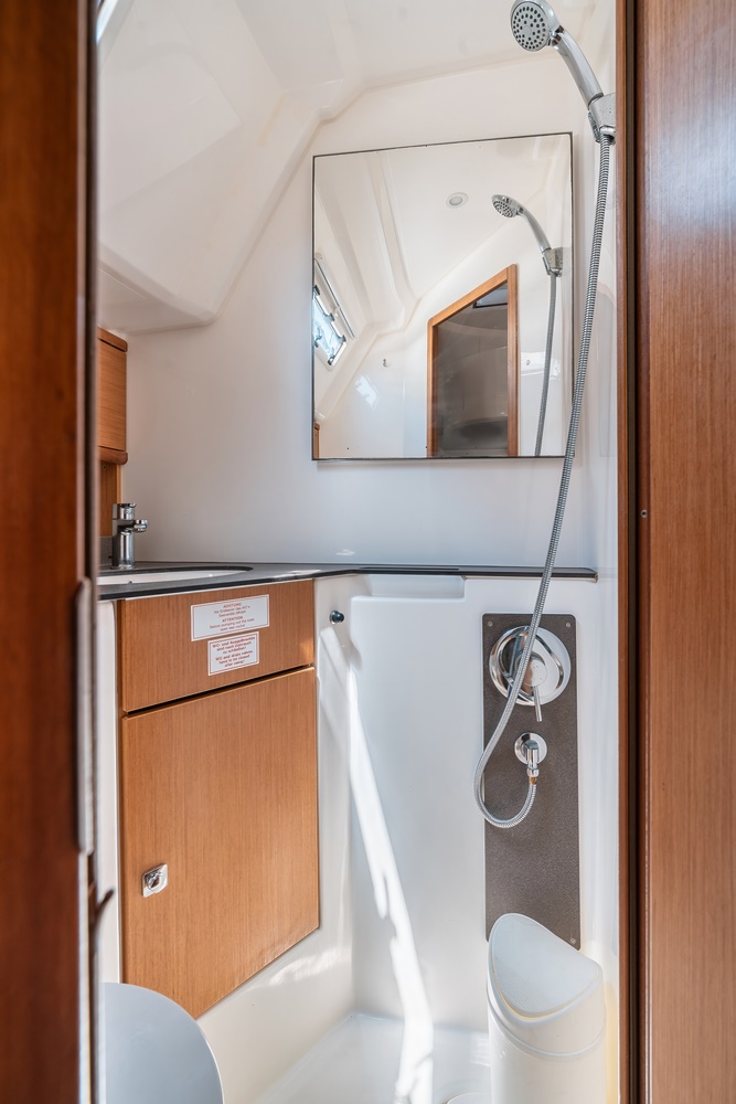 Photo #11 - Bavaria Cruiser 46 - 4 cab. (Melodia) en Rhodes - 27349