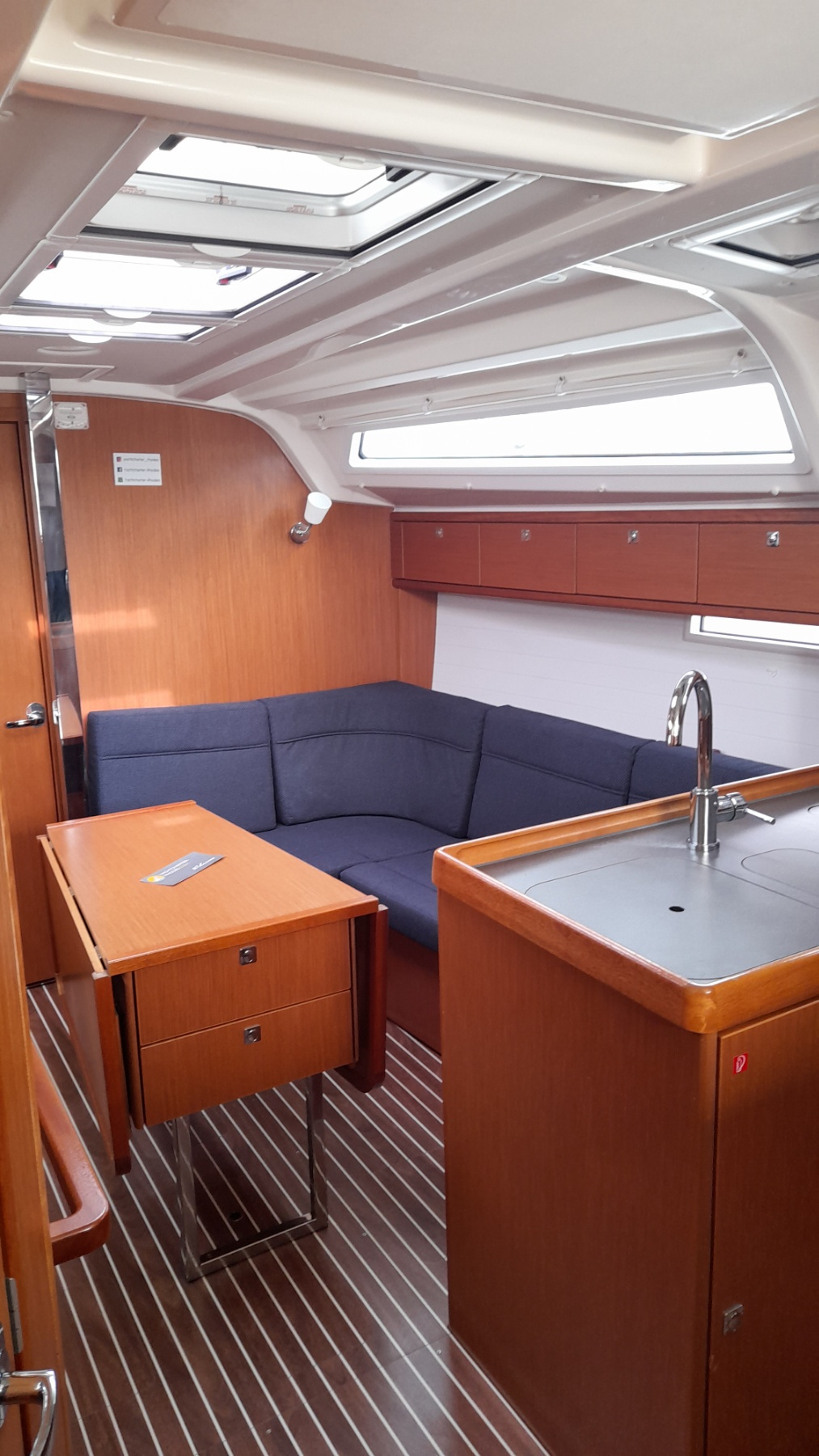 Photo #13 - Bavaria Cruiser 37 - 3 cab. (Nenemia) in Rhodos - 27355