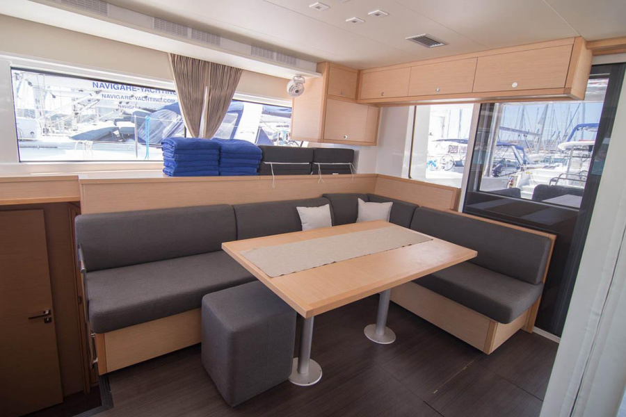 Photo #8 - Lagoon 52 F - 6 + 1 cab. (Parlay 2 (ex Current Venture)) in Nanny Cay - 27364