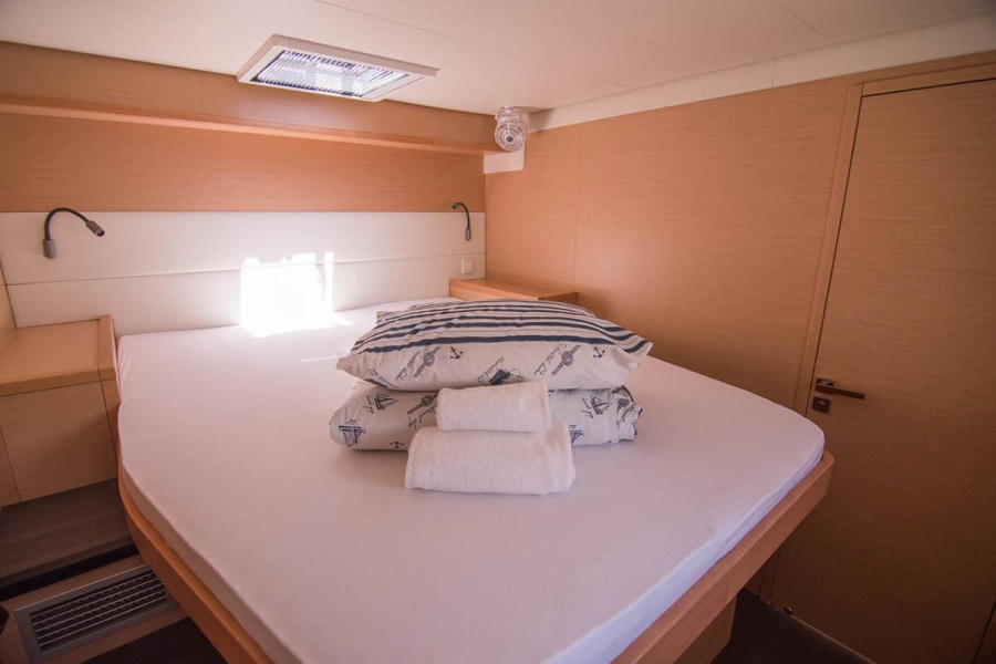 Photo #18 - Lagoon 52 F - 6 + 1 cab. (Parlay 2 (ex Current Venture)) in Nanny Cay - 27364