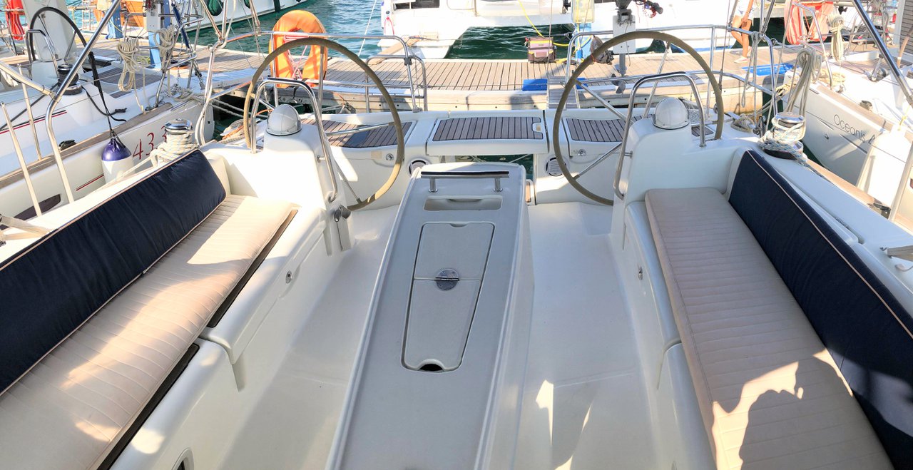 Photo #12 - Oceanis 43 (Whisper) en Athènes - 27399