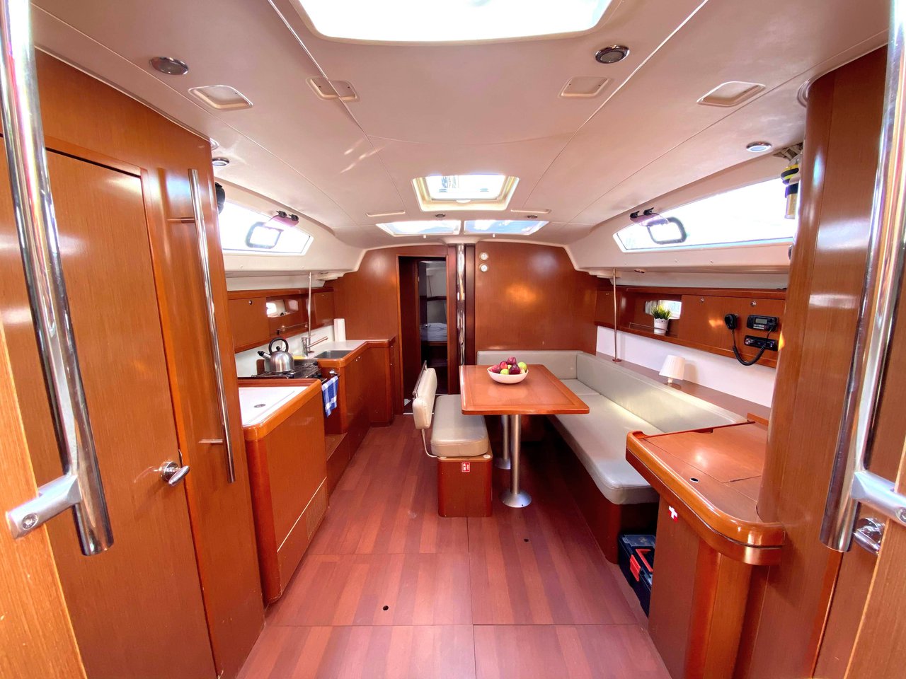 Photo #11 - Oceanis 43 (Serenity) in Atene - 27400