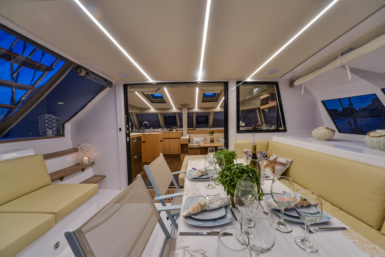 Photo #13 - Nautitech 46 Fly (Odyssey) in Atene - 27428