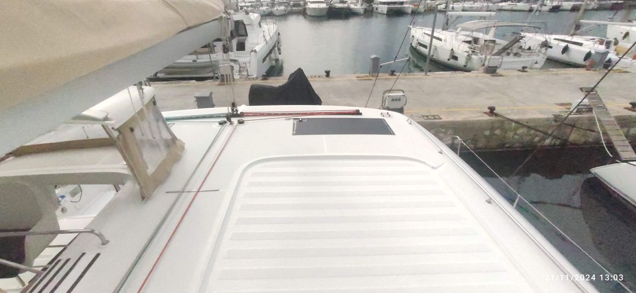 Photo #6 - Lagoon 450 S - 4 + 2 cab. (FLAMINGO) in Athen - 27460