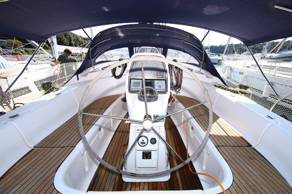 Photo #5 - Bavaria 39 Cruiser (Linda) en Pula - 27537