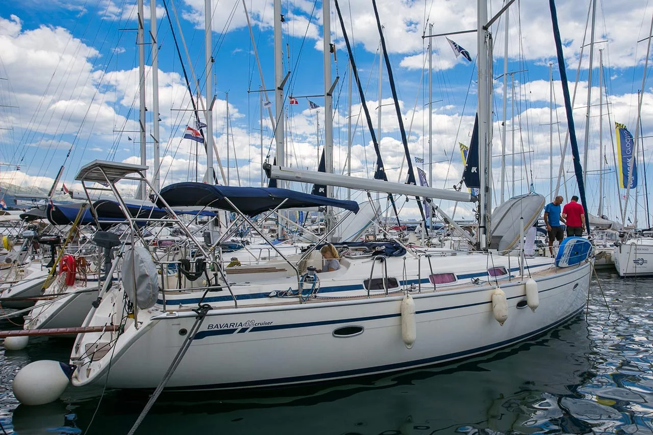 Bavaria 42 Cruiser (Lady Clam)  - 2