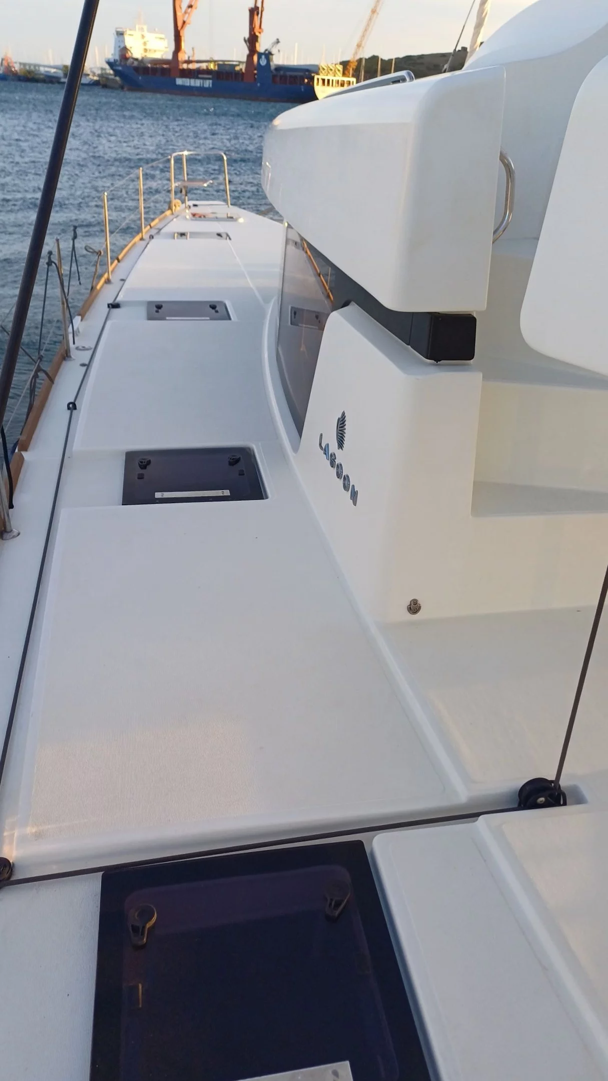 Lagoon 52 F - 6 + 2 cab. (GREBE)  - 4
