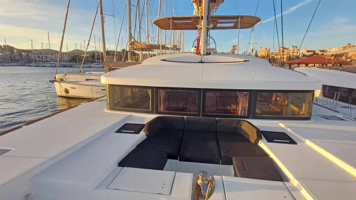 Lagoon 52 F - 6 + 2 cab. (GREBE)  - 5