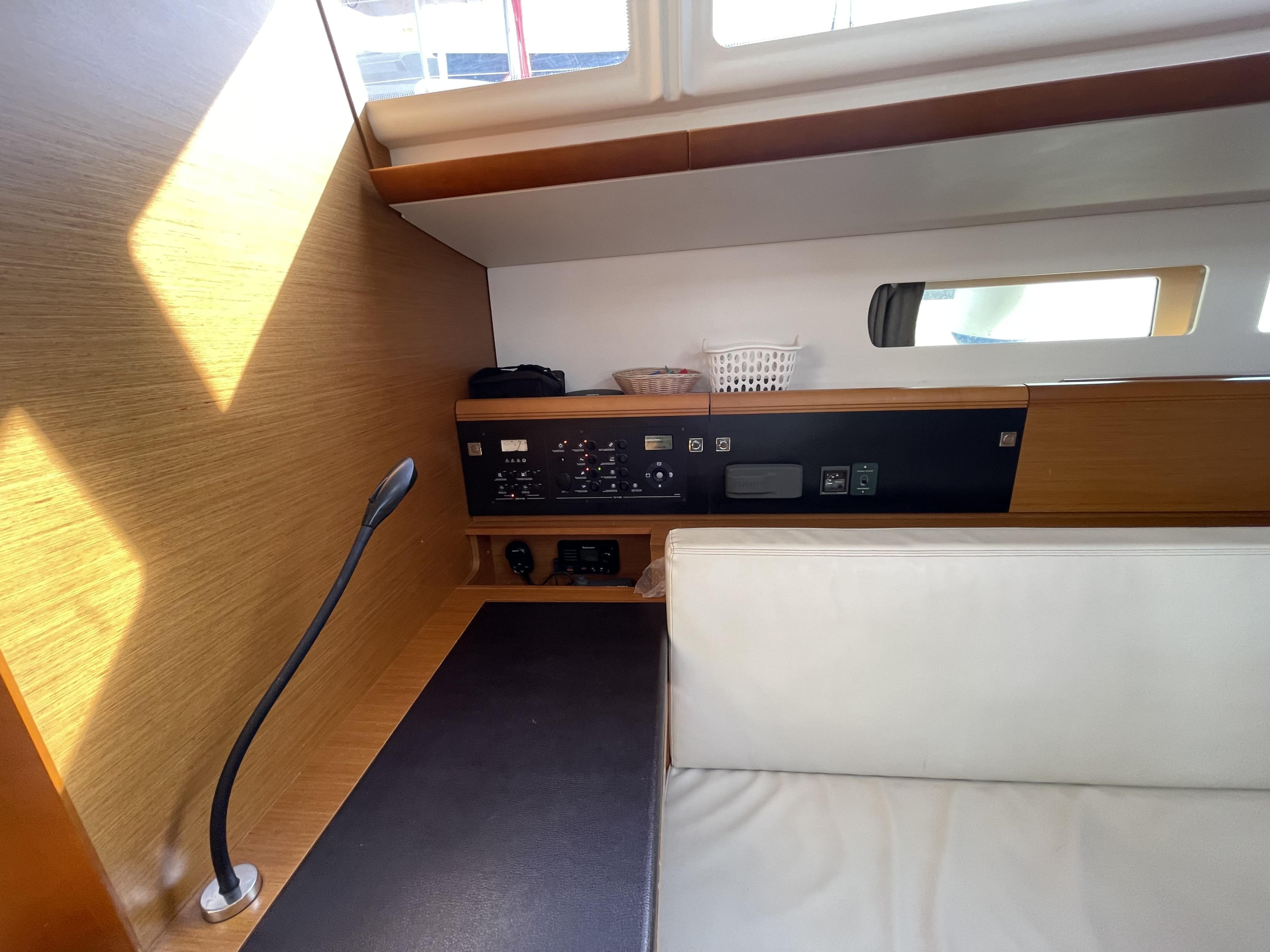 Photo #11 - Sun Odyssey 479 - 4 cab. (KIMOLOS) in Lefkada - 27723